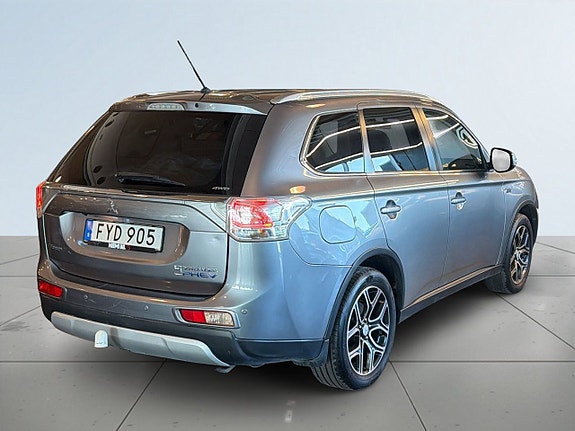 Mitsubishi Outlander 6 of 18