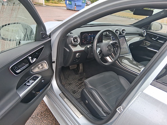 Mercedes-Benz C300 de 6 of 7