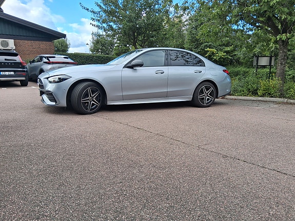 Mercedes-Benz C300 de 4 of 7