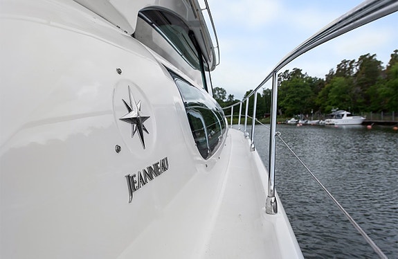 Jeanneau Prestige 42 Fly 8 of 30