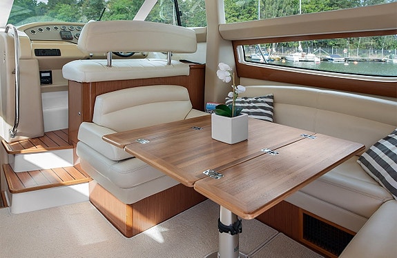 Jeanneau Prestige 42 Fly 26 of 30
