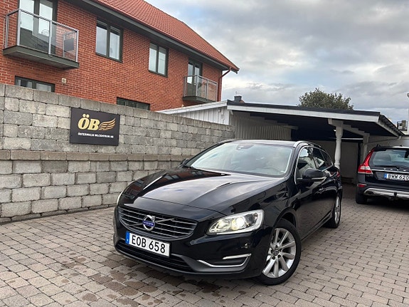 Volvo V60 4 of 28