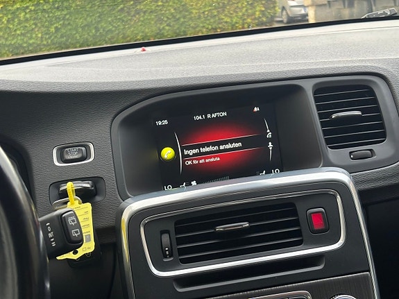 Volvo V60 27 of 28
