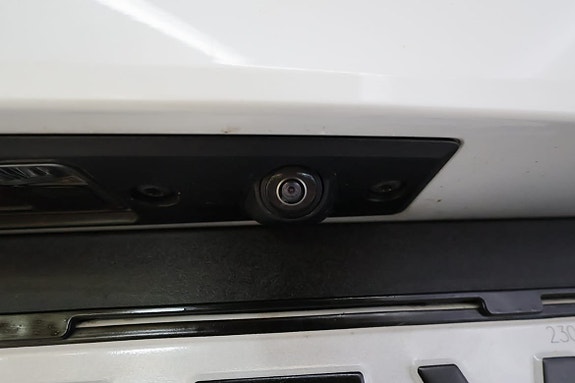Polestar 2 12 of 19
