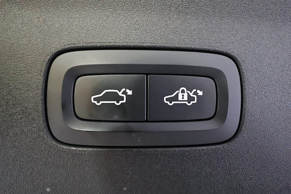Polestar 2 11 of 19