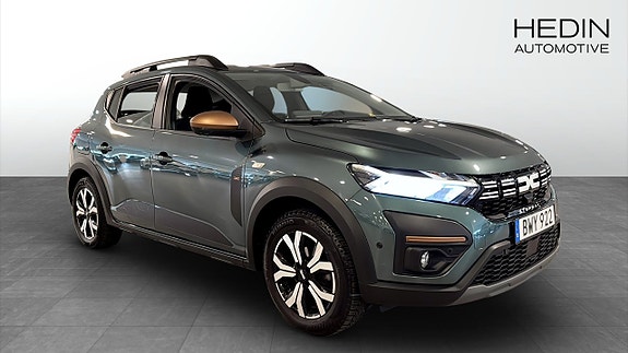 Dacia Sandero Stepway 3 of 14