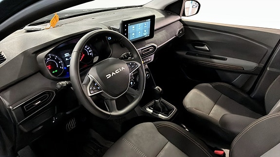 Dacia Sandero Stepway 8 of 14
