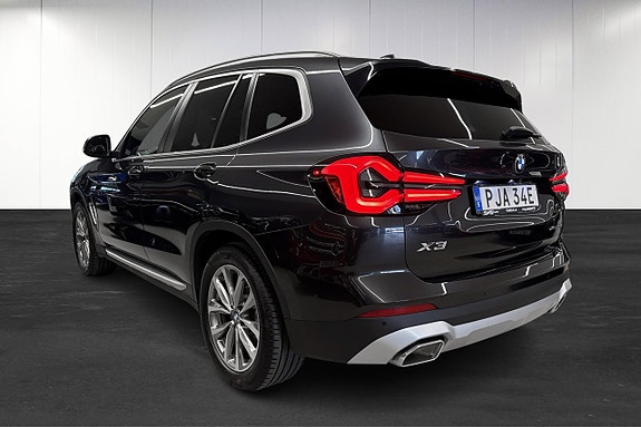 BMW X3 3 of 11