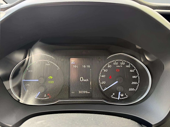 Toyota Yaris 15 of 20