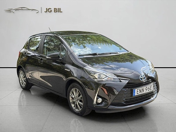 Toyota Yaris 10 of 20