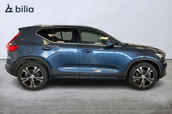 Volvo XC40 18 of 21