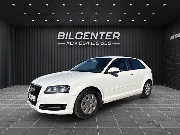 Audi A3 3 of 17