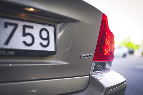 Volvo S60 14 of 30
