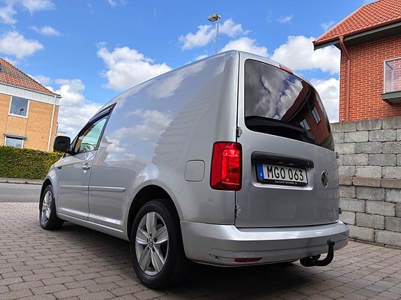 Volkswagen Caddy 9 of 27