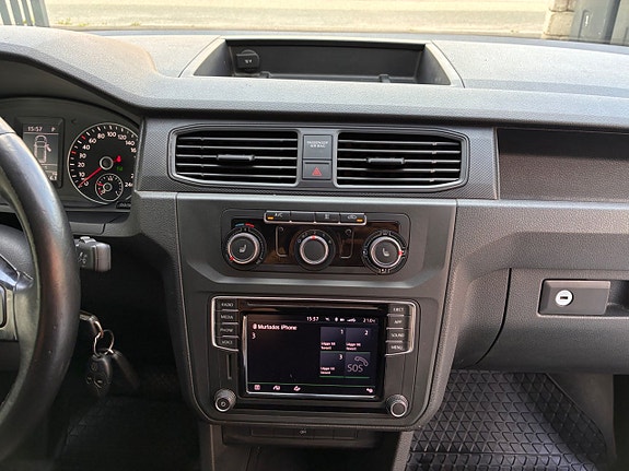Volkswagen Caddy 24 of 27
