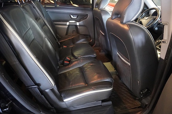 Volvo XC90 7 of 7