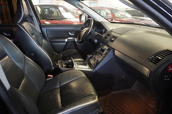 Volvo XC90 6 of 7