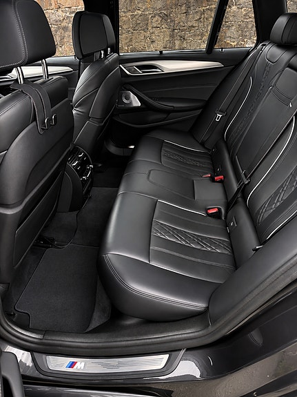 BMW 540i 9 of 14
