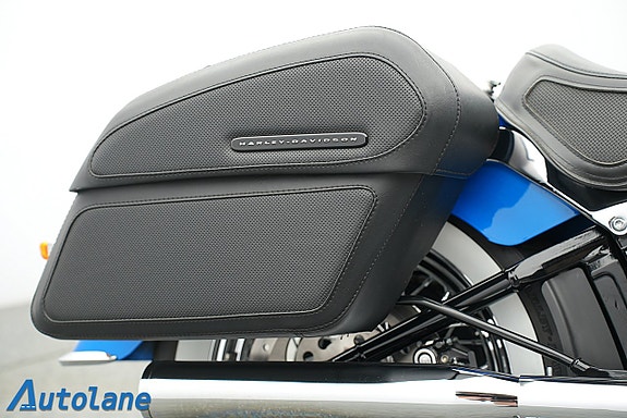 Harley-Davidson Softail Deluxe* ABS, vance & Hines, Sidoväskor 22 of 25