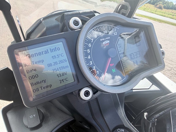 KTM 1190 Adventure 10 of 16