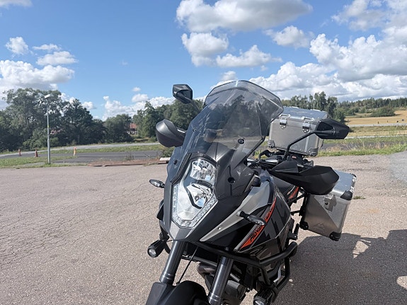 KTM 1190 Adventure 12 of 16