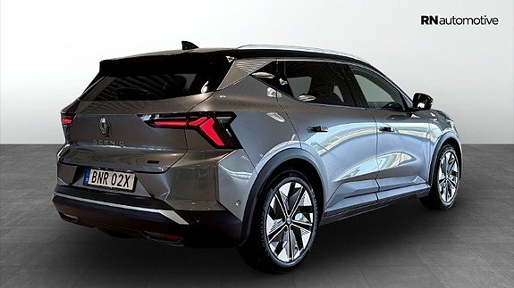 Renault Scenic E-Tech 5 of 19