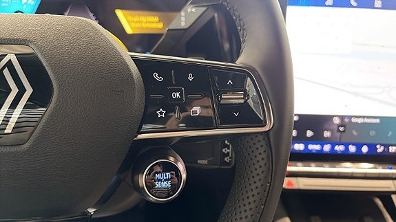 Renault Scenic E-Tech 17 of 19