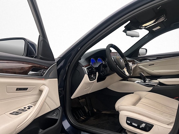 BMW 520 11 of 30