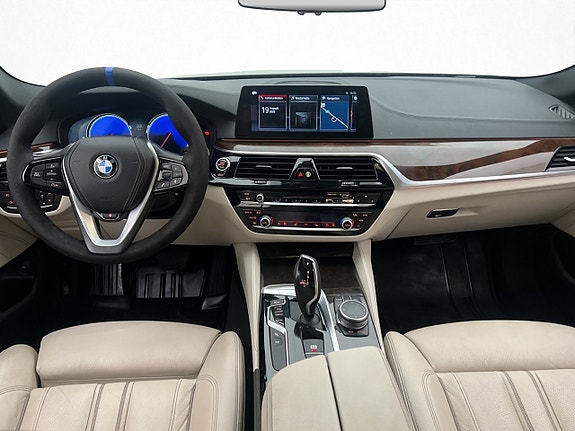 BMW 520 13 of 30