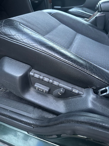 Volvo V70 7 of 8