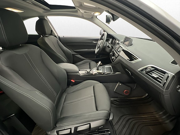 BMW 220d 25 of 30
