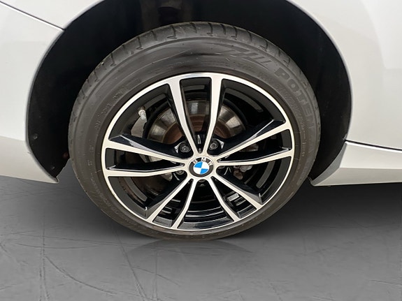 BMW 220d 29 of 30