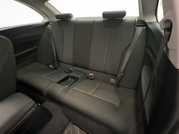 BMW 220d 27 of 30