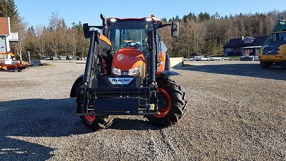 Kubota M 5112 2 of 6