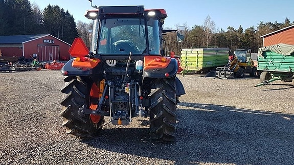 Kubota M 5112 4 of 6