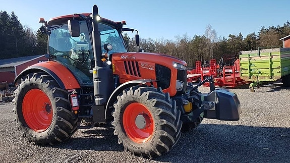 Kubota M 7173 4 of 8