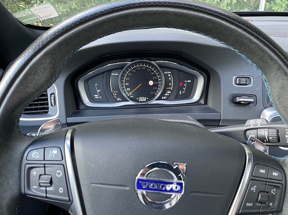 Volvo V60 7 of 7