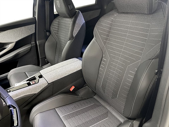 Peugeot 3008 5 of 17