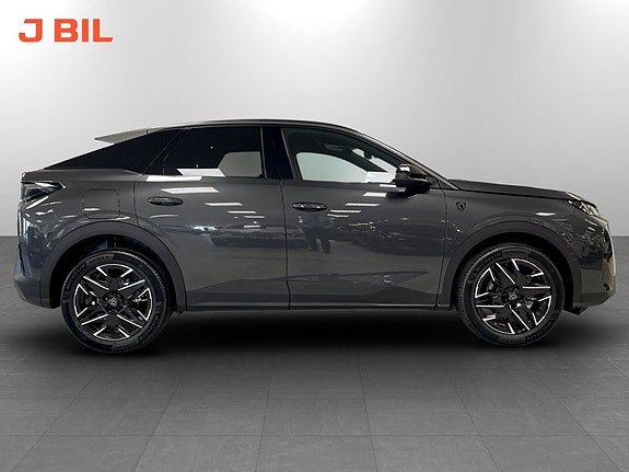 Peugeot 3008 15 of 17