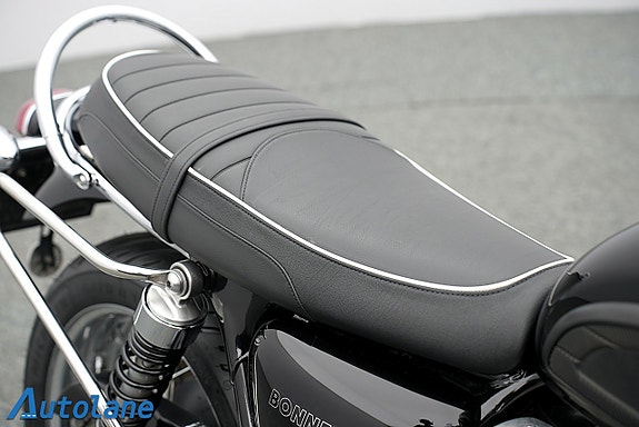 Triumph Bonneville T120* 17 of 26