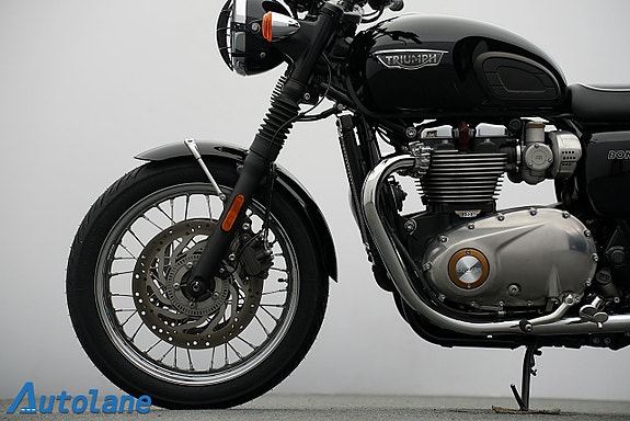 Triumph Bonneville T120* 13 of 26