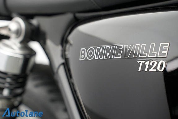 Triumph Bonneville T120* 21 of 26