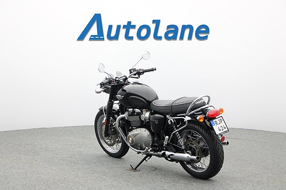 Triumph Bonneville T120* 3 of 26