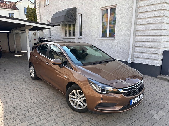 Opel Astra 3 of 25