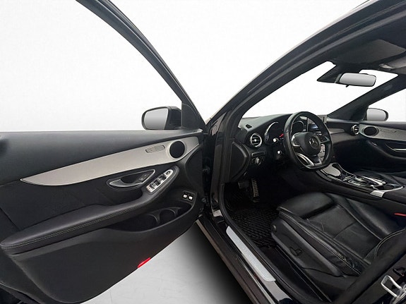 Mercedes-Benz GLC220 d 11 of 30