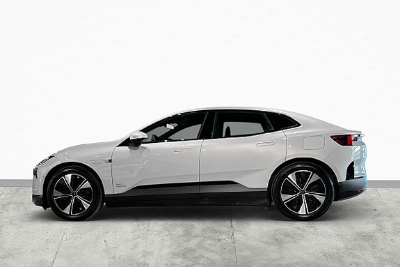 Polestar 4 3 of 16