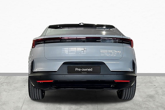 Polestar 4 6 of 16
