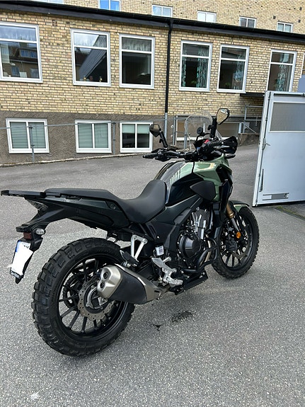 Honda CB500X 4 of 9