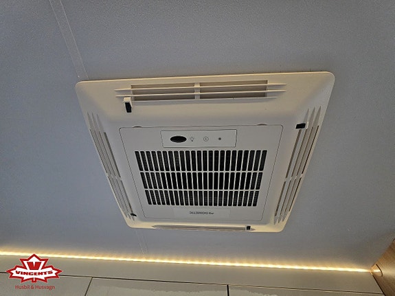 Sun Living V-SERIES 65 SL *AC-bodel *Solcell 11 of 18
