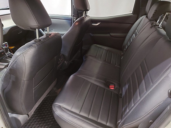 Mercedes-Benz X350 d 11 of 15